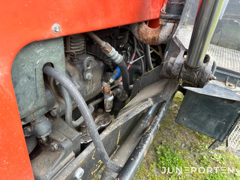 Zetor 7245 4WD med trima 912HD lastare