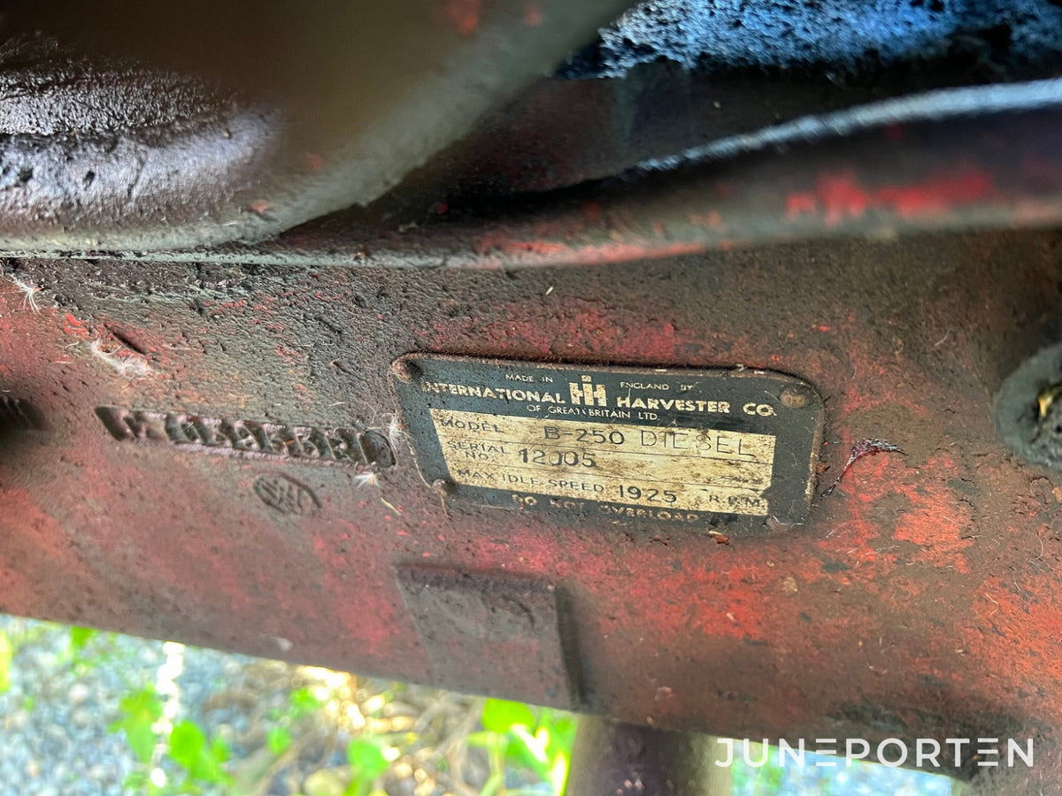 McCormick International B-250