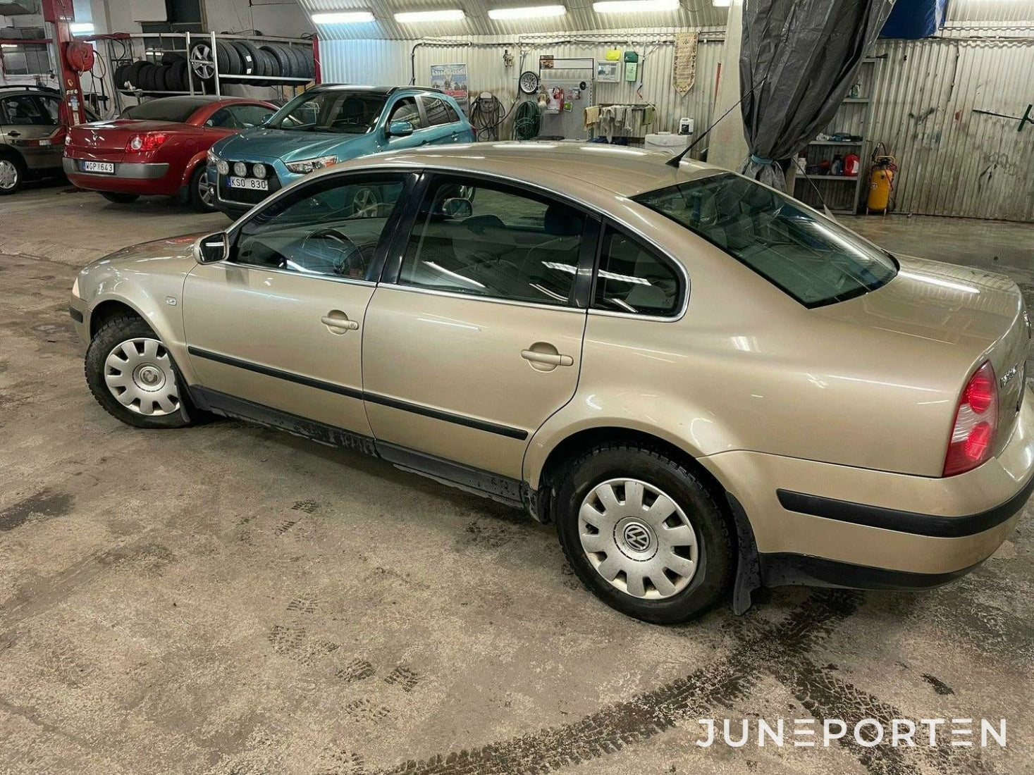 Volkswagen Passat 1.8T - 2004