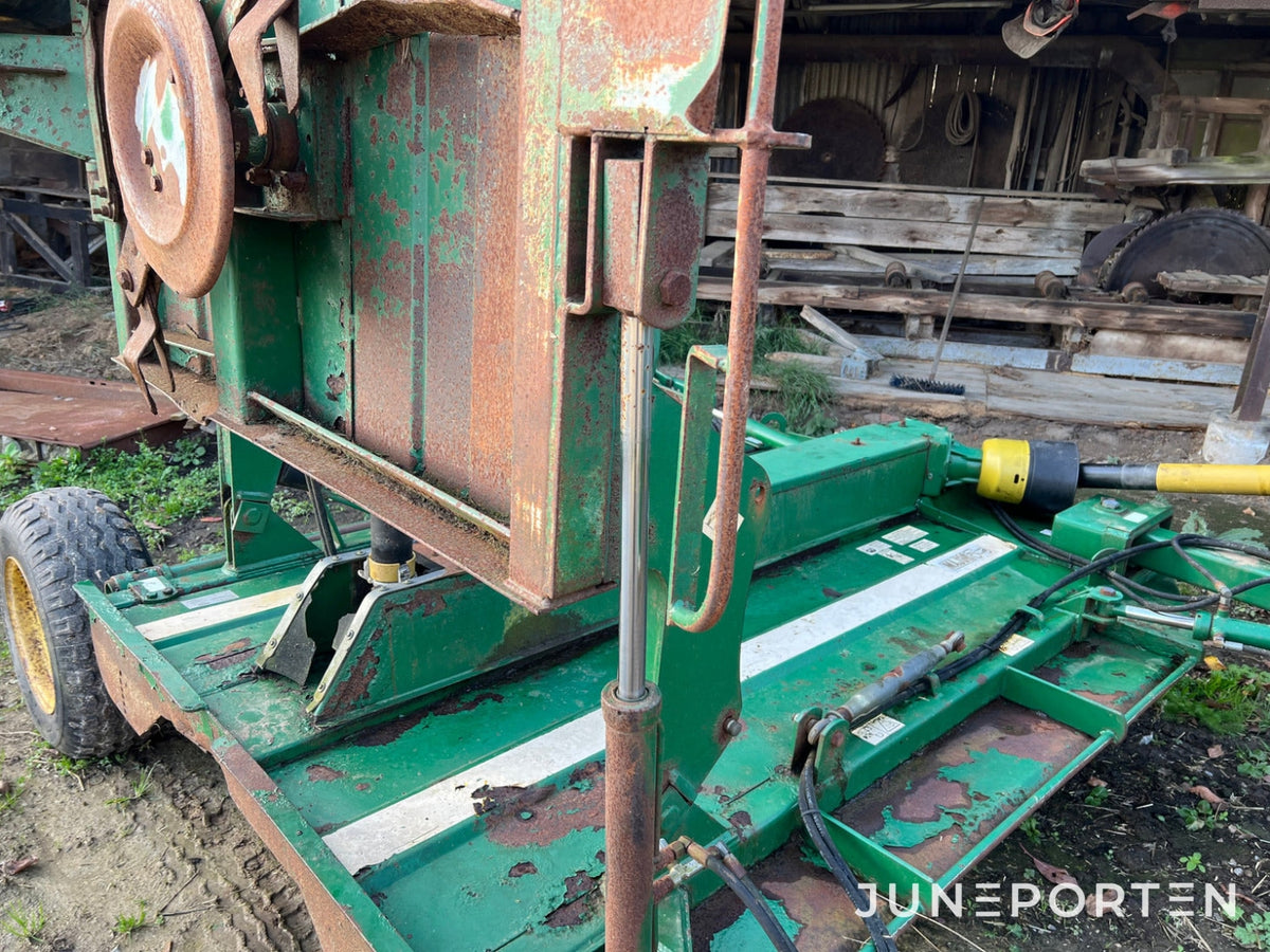 Major 1200T Grasstopper