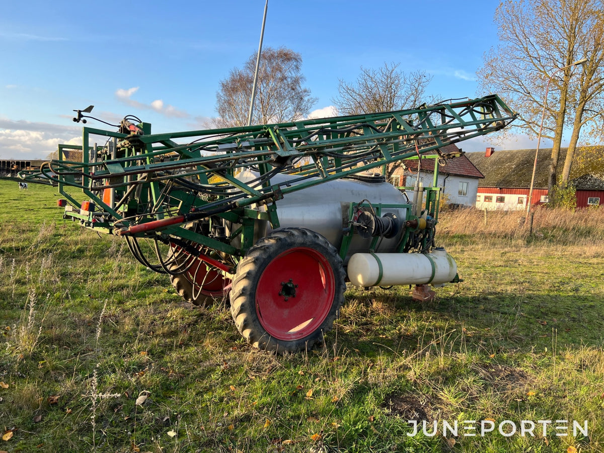 Spruta Moteska 24m