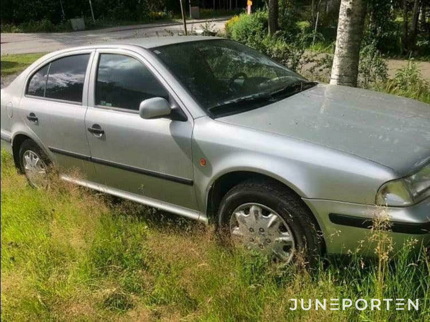 Skoda - 2000