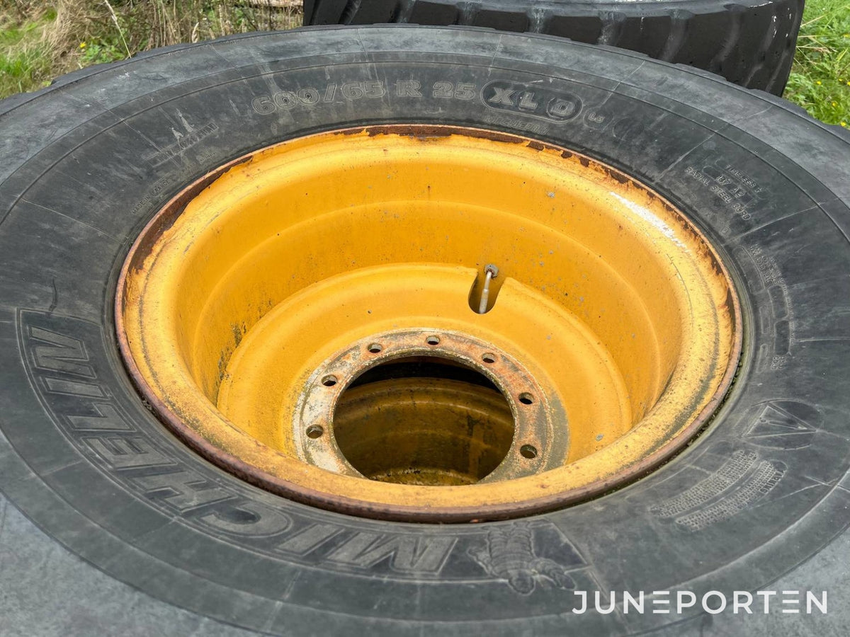 Hjul 600 / 65 R25