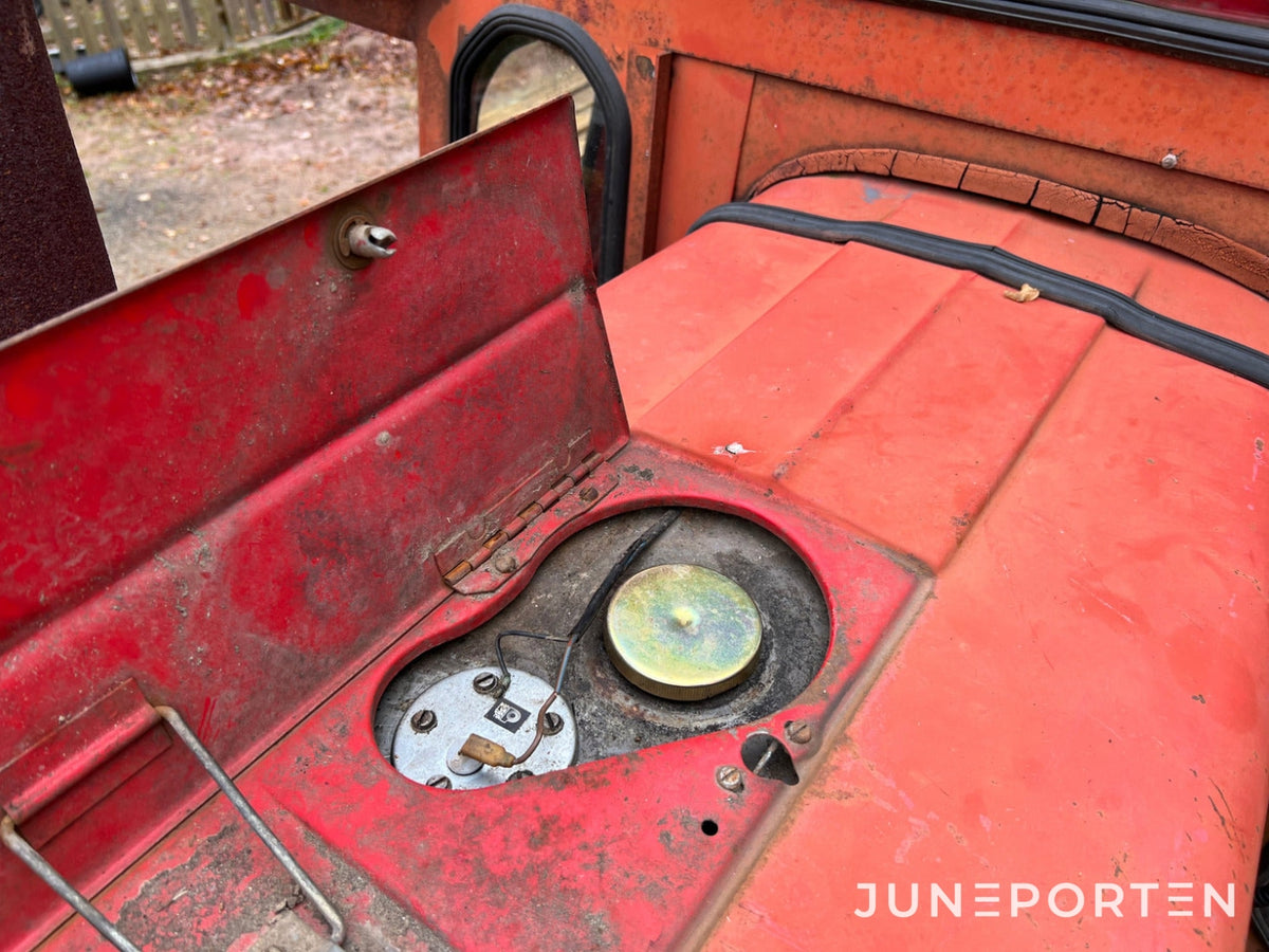 Massey Ferguson 175 S med lastare