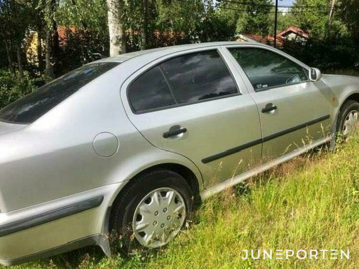 Skoda - 2000