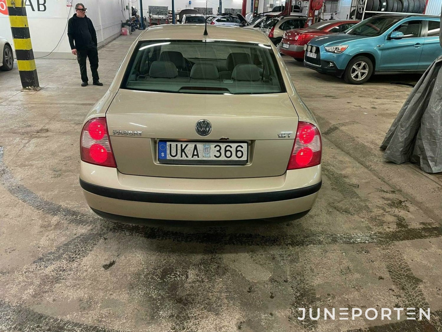 Volkswagen Passat 1.8T - 2004