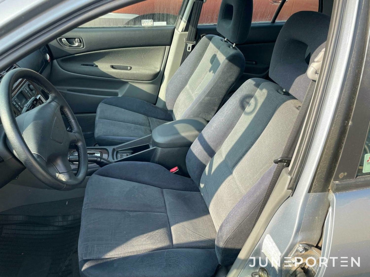 Mitsubishi Galant 2.4 GDI - 2002