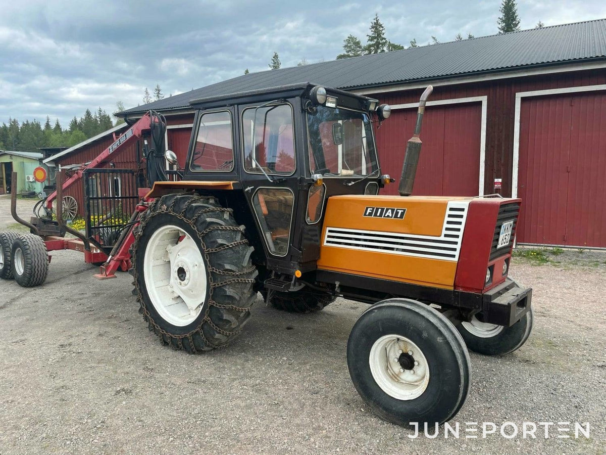 Fiat 880 med Patu skogsvagn - 1979