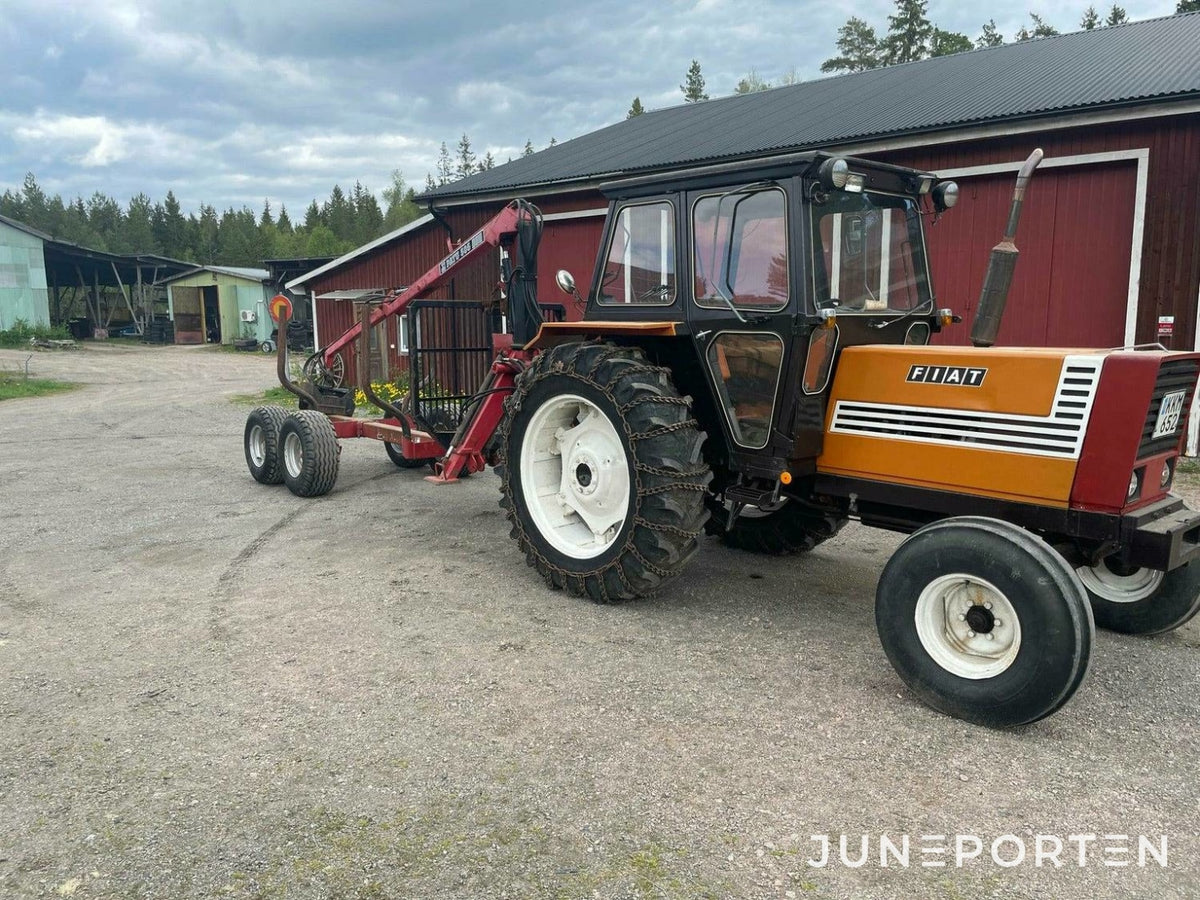 Fiat 880 med Patu skogsvagn - 1979