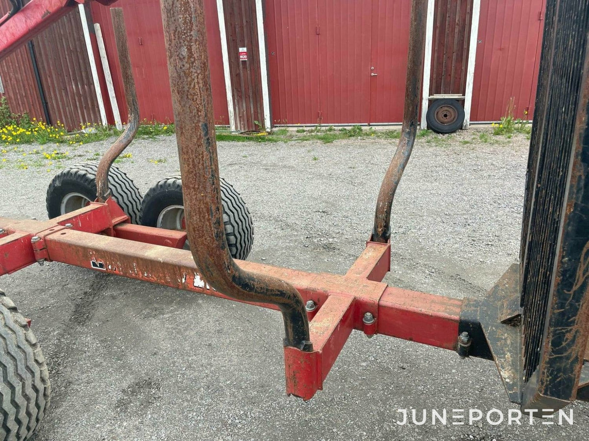 Fiat 880 med Patu skogsvagn - 1979