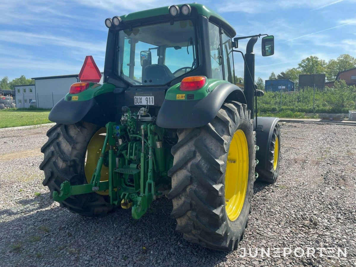 John Deere 6125M - 2013
