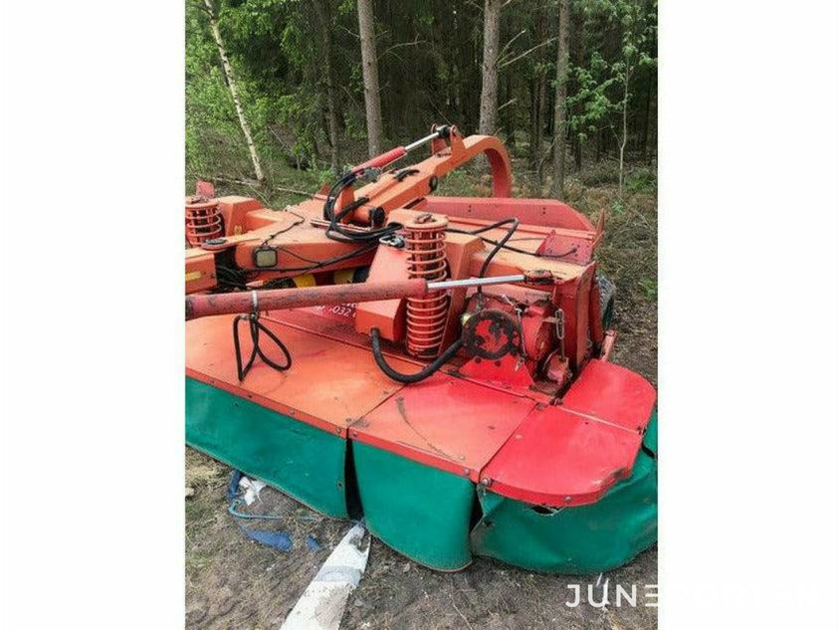 Kverneland Taarup 4032C
