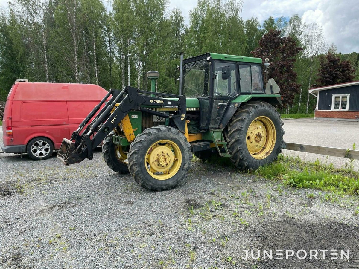 John Deere 3140 med lastare - 1980