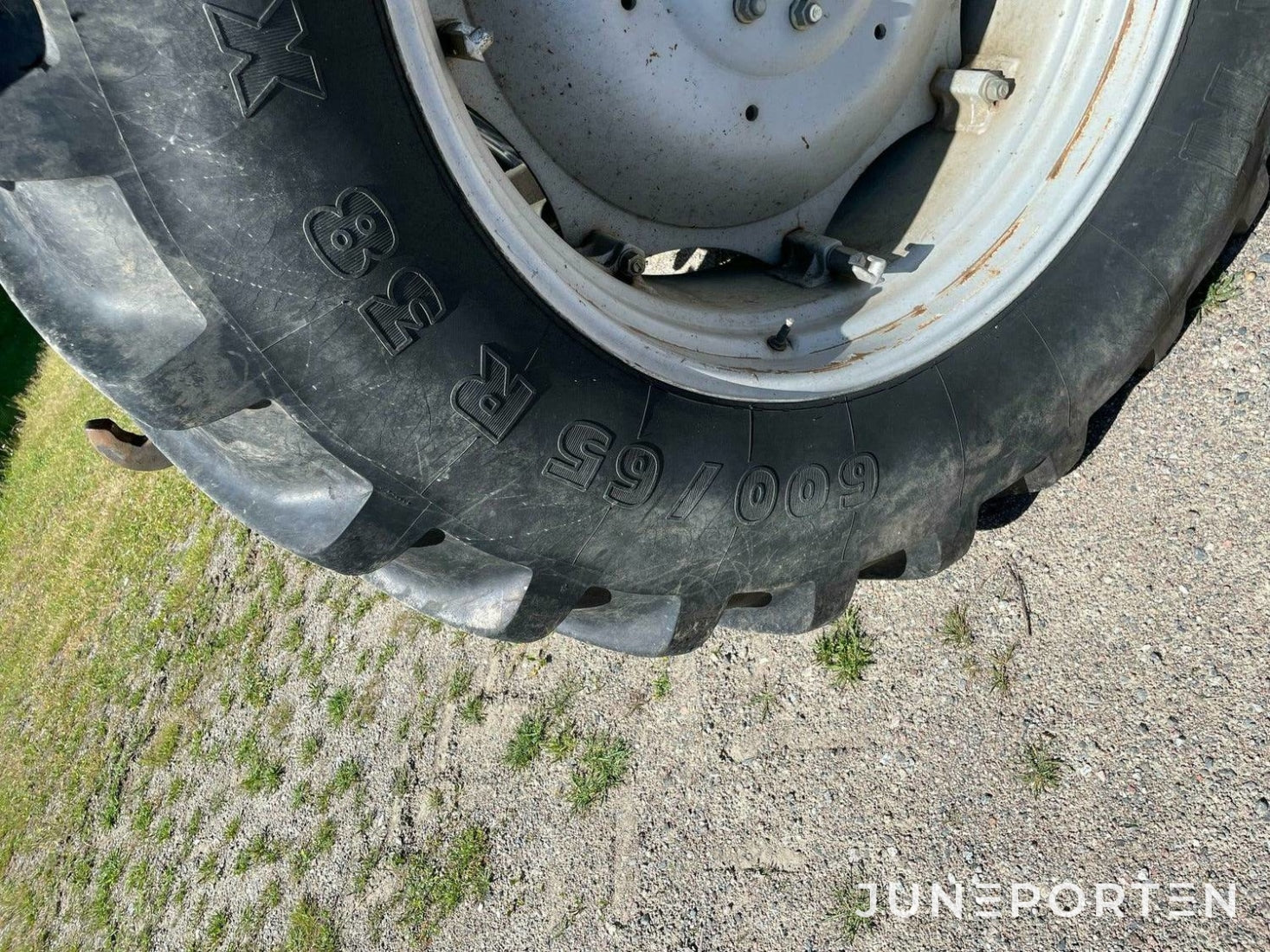 Massey Ferguson 6180 4WD