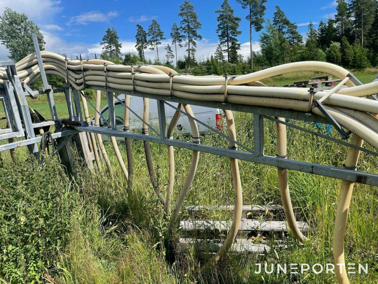 Gödselramp med slangspridning