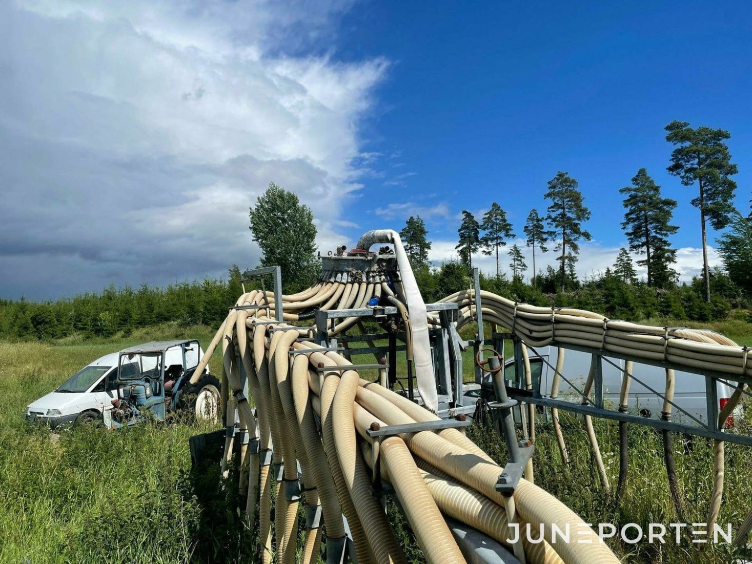 Gödselramp med slangspridning