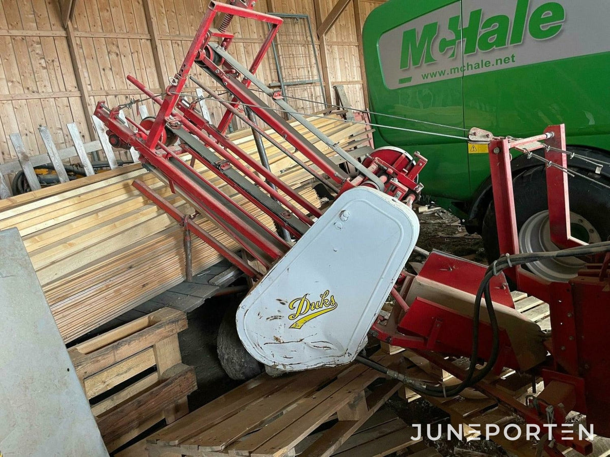Hårdpress New Holland 370