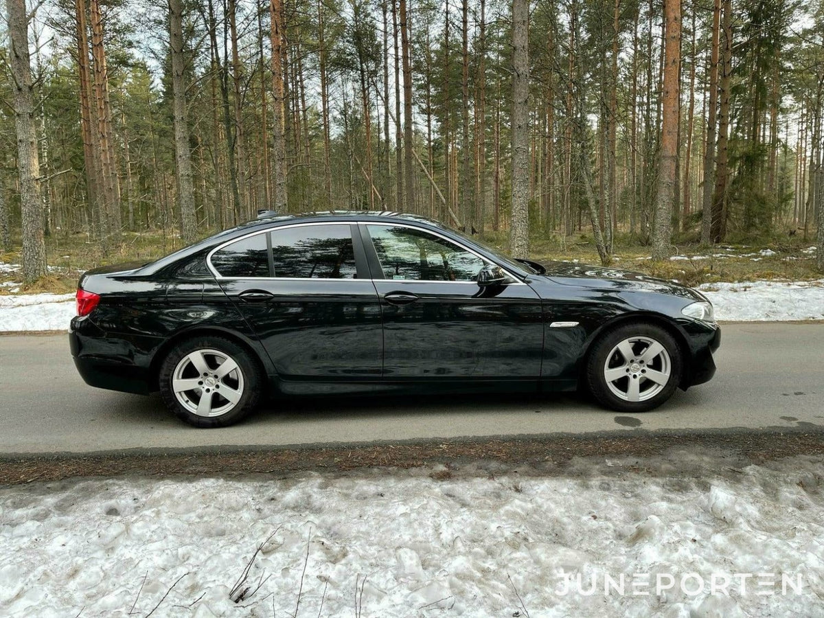 BMW 520d Sedan - 2013