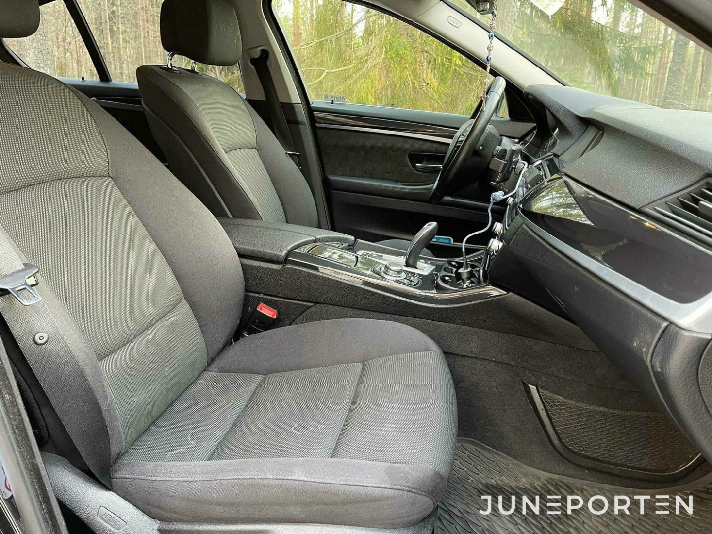 BMW 520d Sedan - 2013
