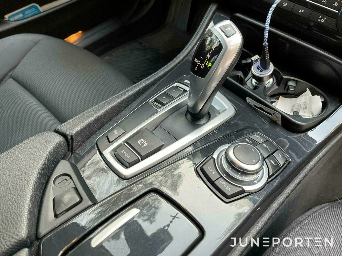BMW 520d Sedan - 2013