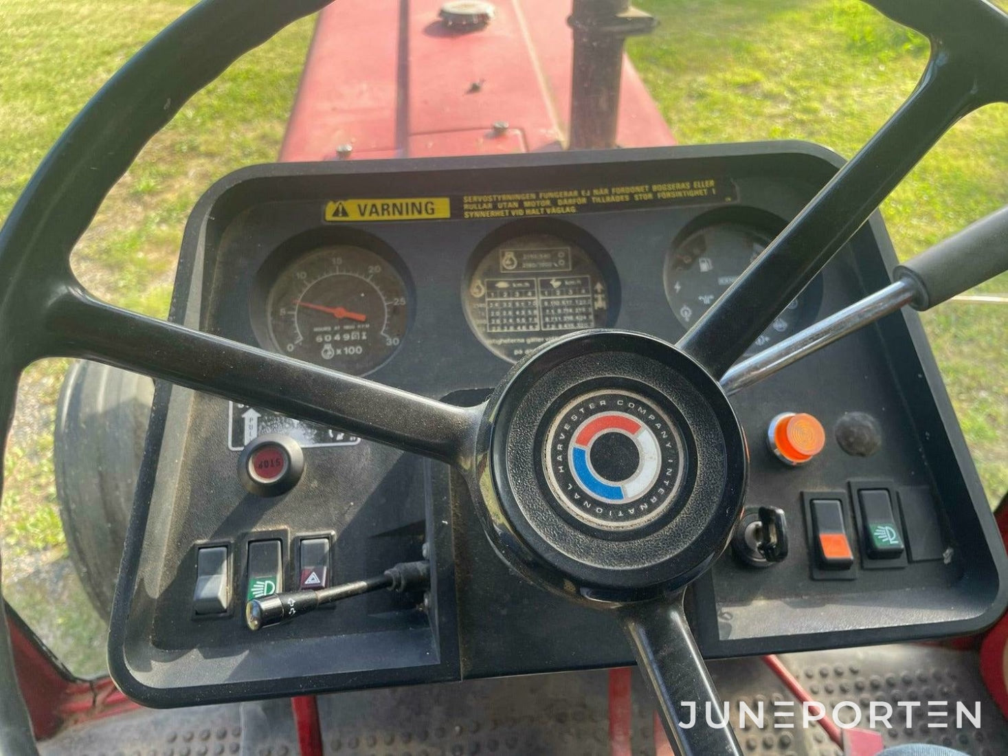 International IH 685 XL - 1984