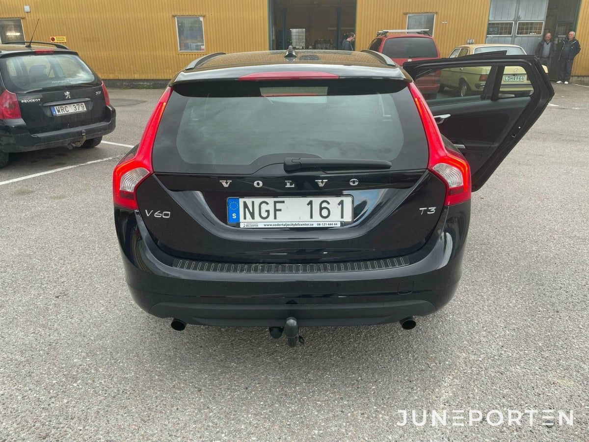 Volvo V60 T3 - 2013