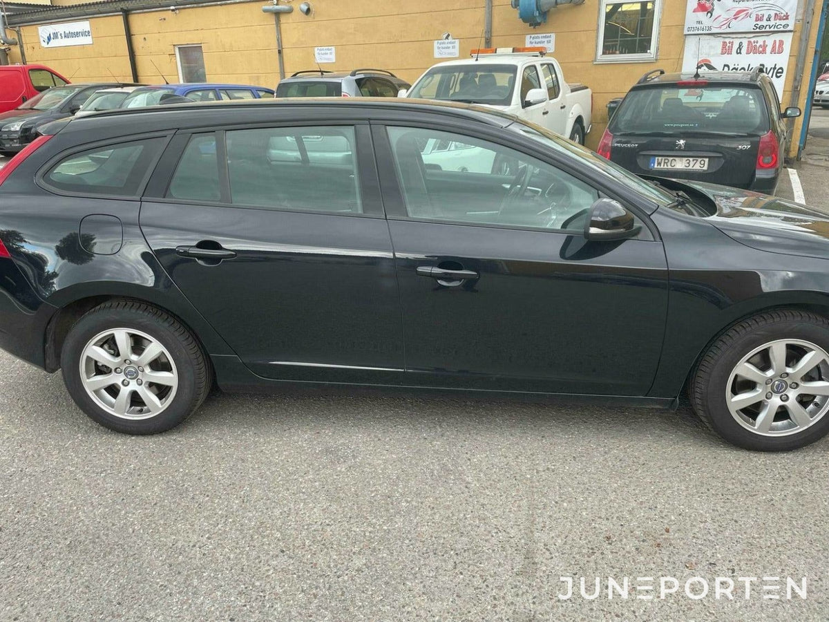 Volvo V60 T3 - 2013