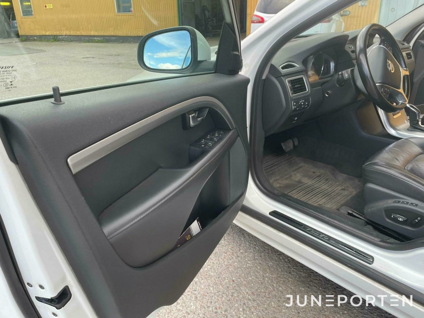 Volvo V70 D2 - 2014