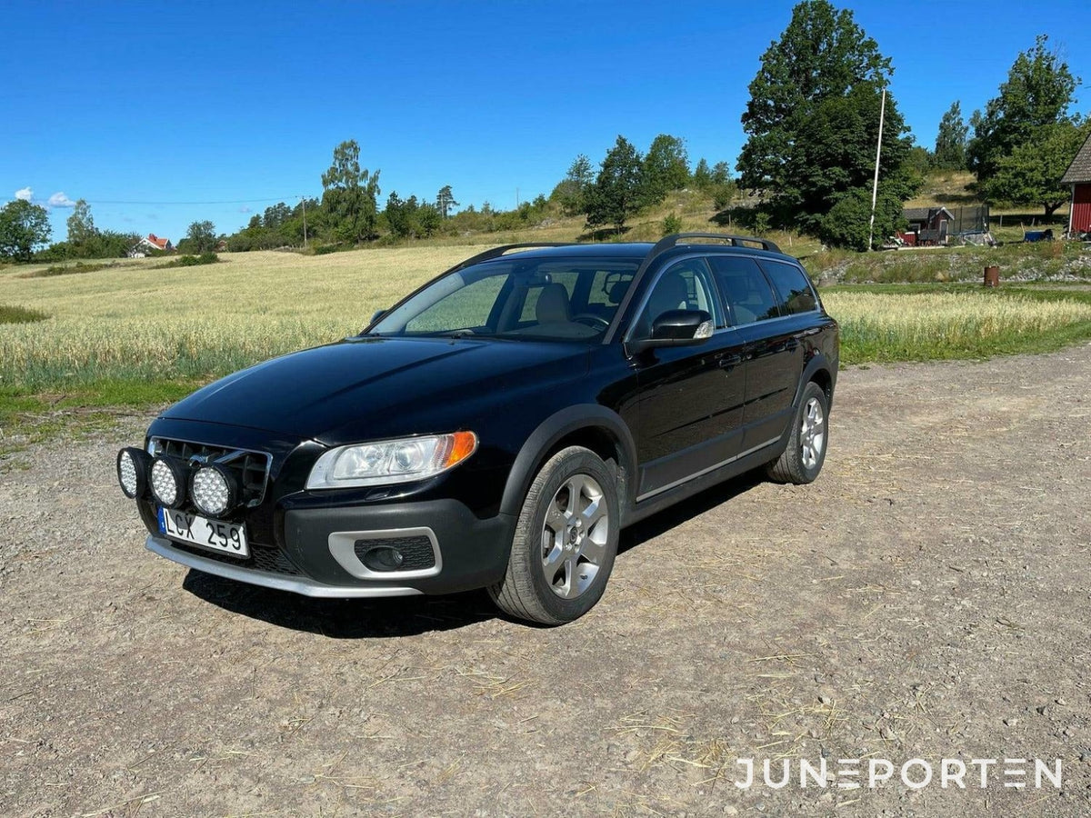 Volvo XC70 D3 AWD - 2011