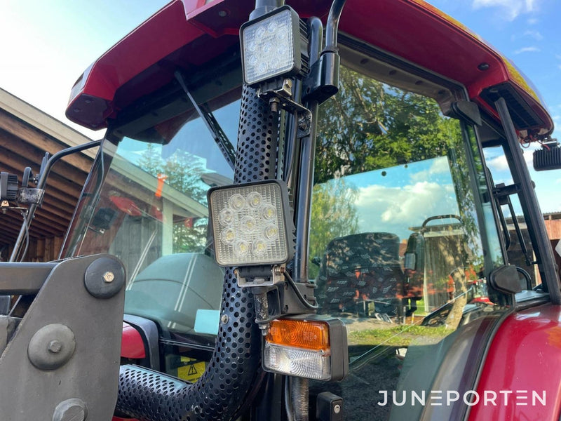 Case JX90U med ålö lastare - 2003