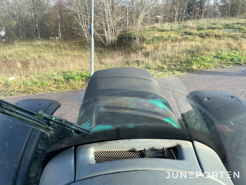 Valtra T 190 med frontlyft