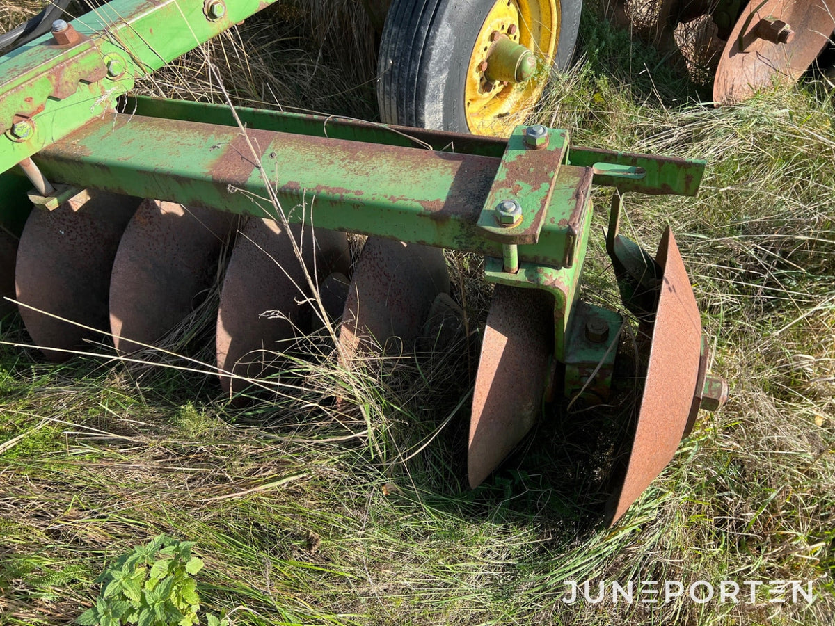 Kultivator John Deere