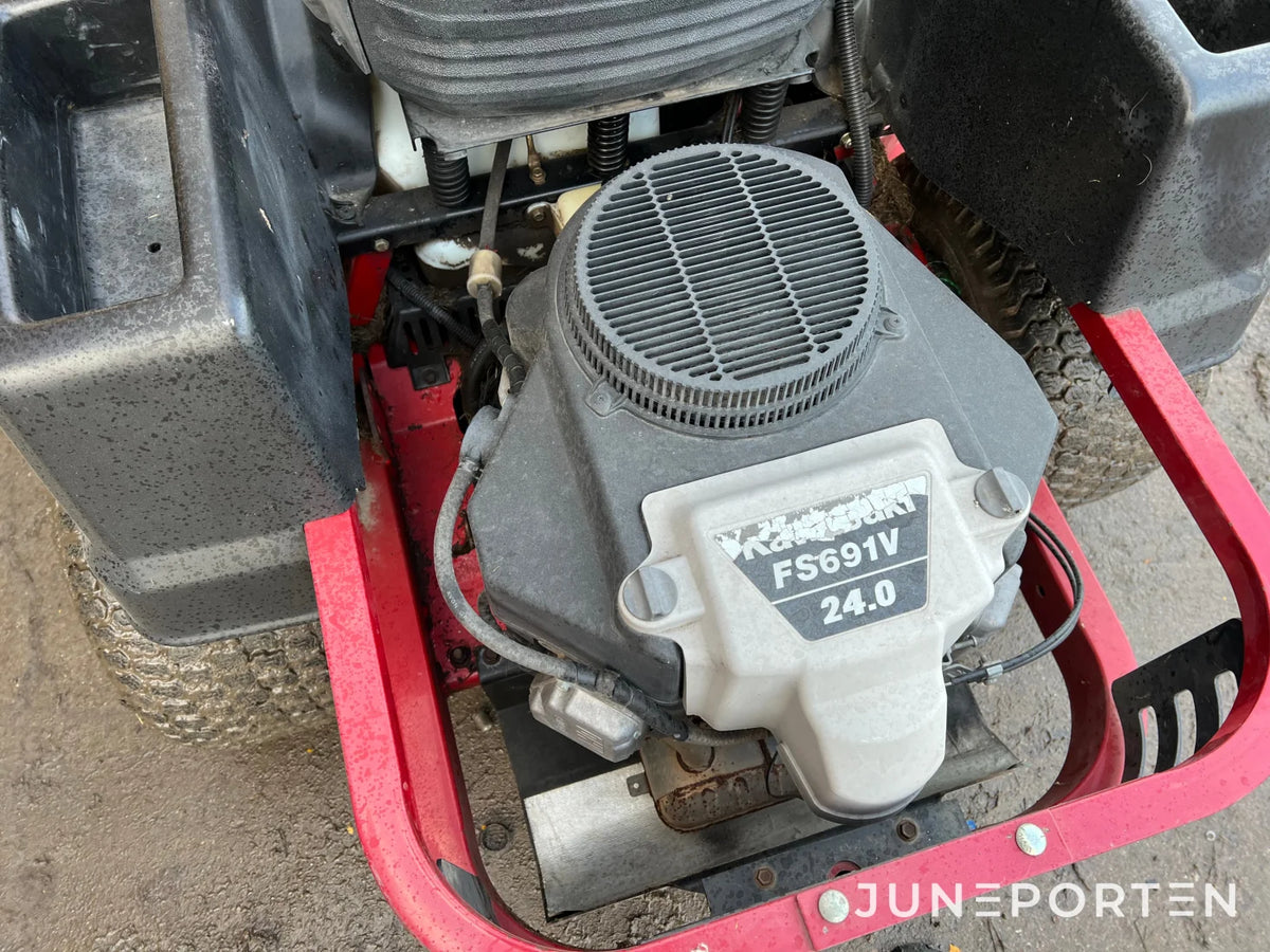 Åkgräsklippare Toro Titan ZX 5400