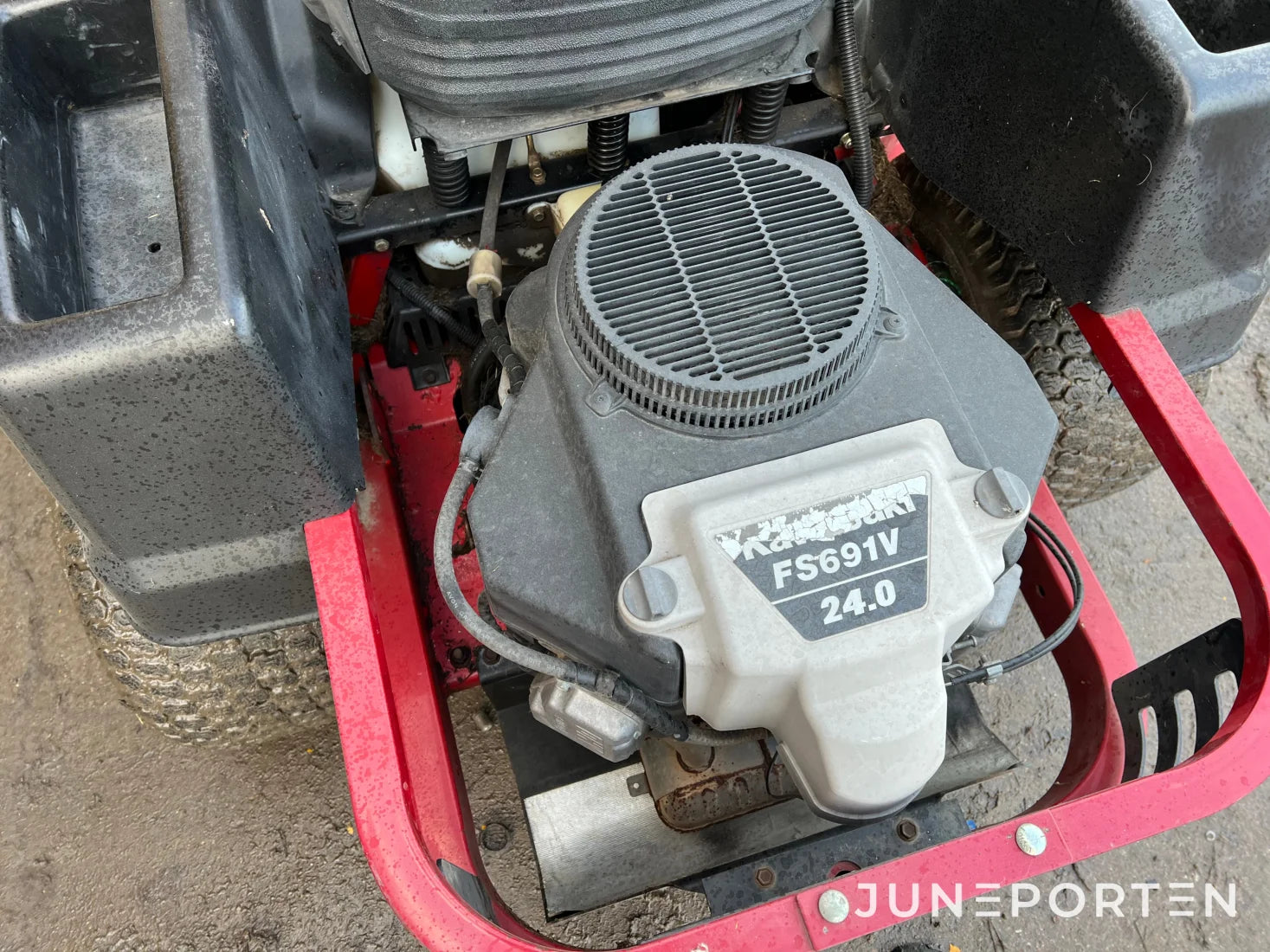 Åkgräsklippare Toro Titan ZX 5400