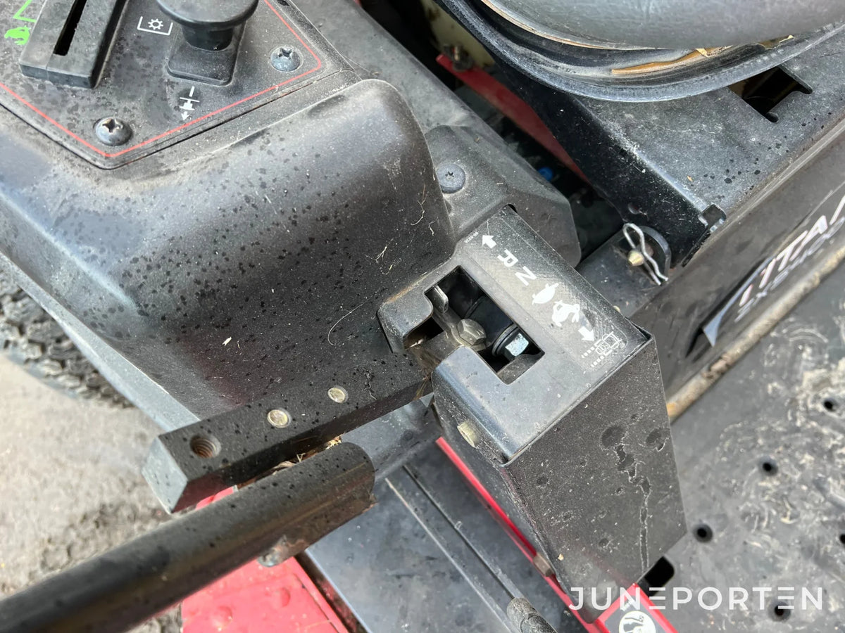 Åkgräsklippare Toro Titan ZX 5400