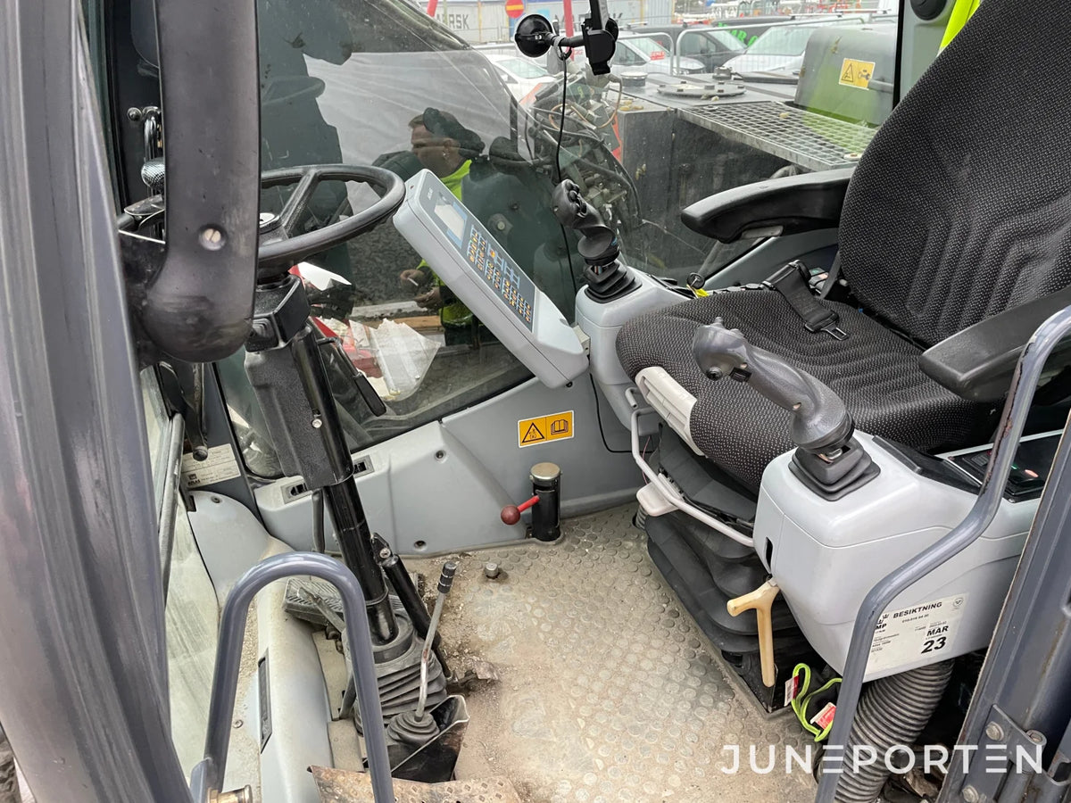 Hjulgrävare Atlas 160 W med tillbehör