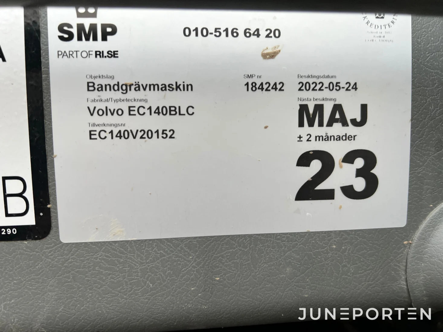 Bandgrävare Volvo EC140B LC