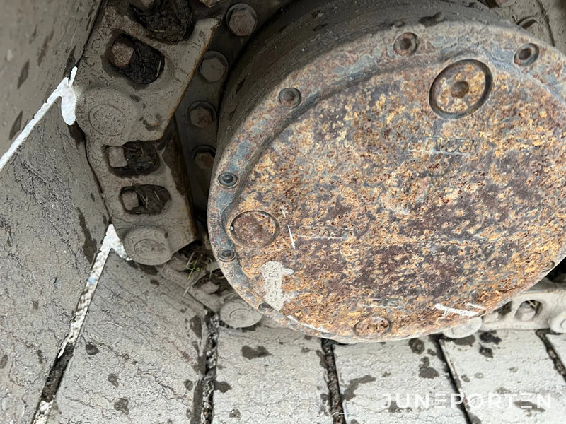 Bandgrävare Volvo EC140B LC
