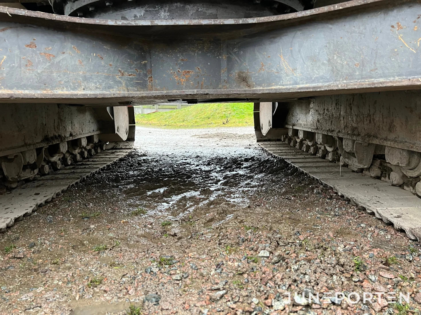 Bandgrävare Volvo EC140B LC