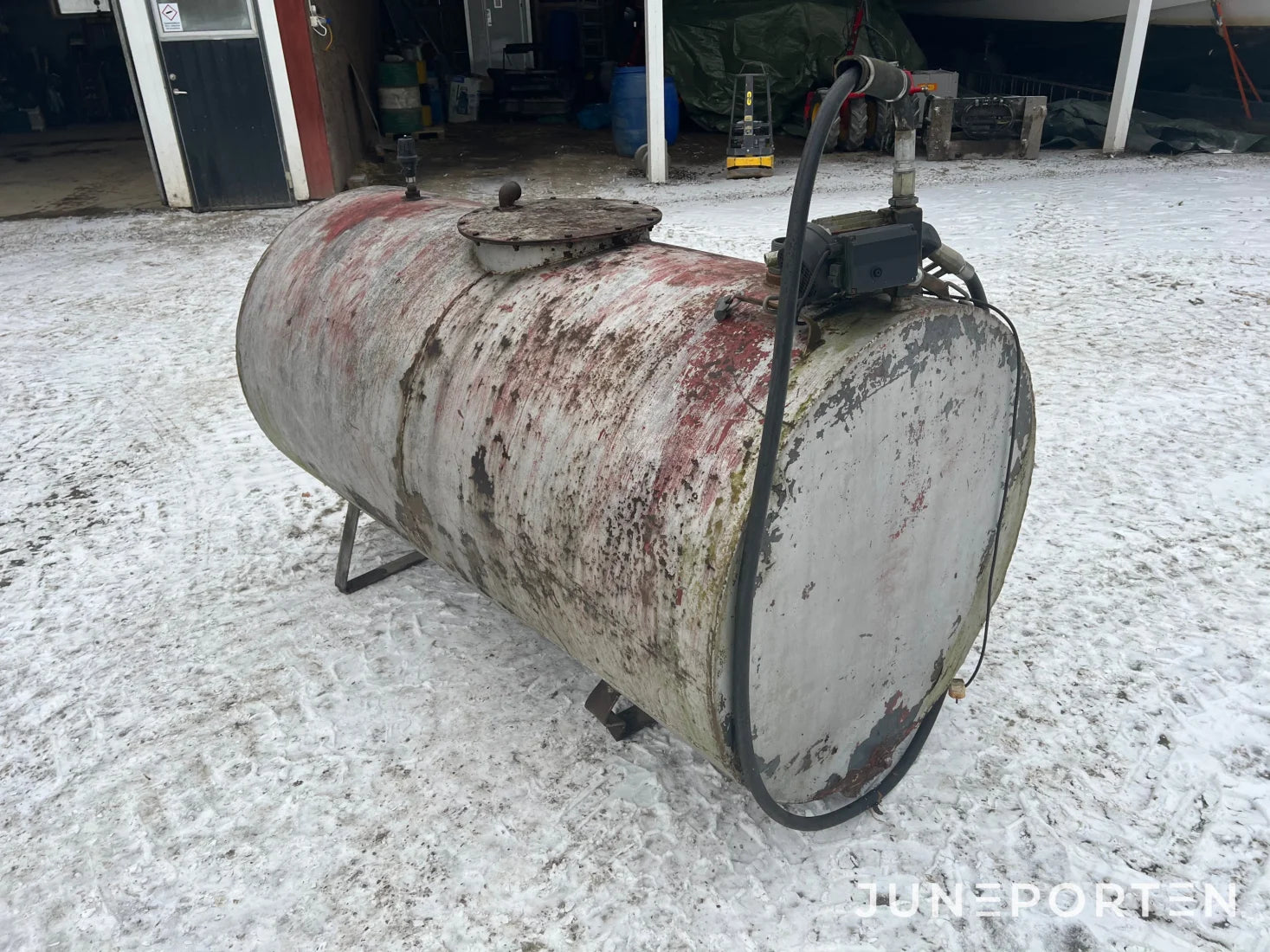 Bränsletank 2 kubik