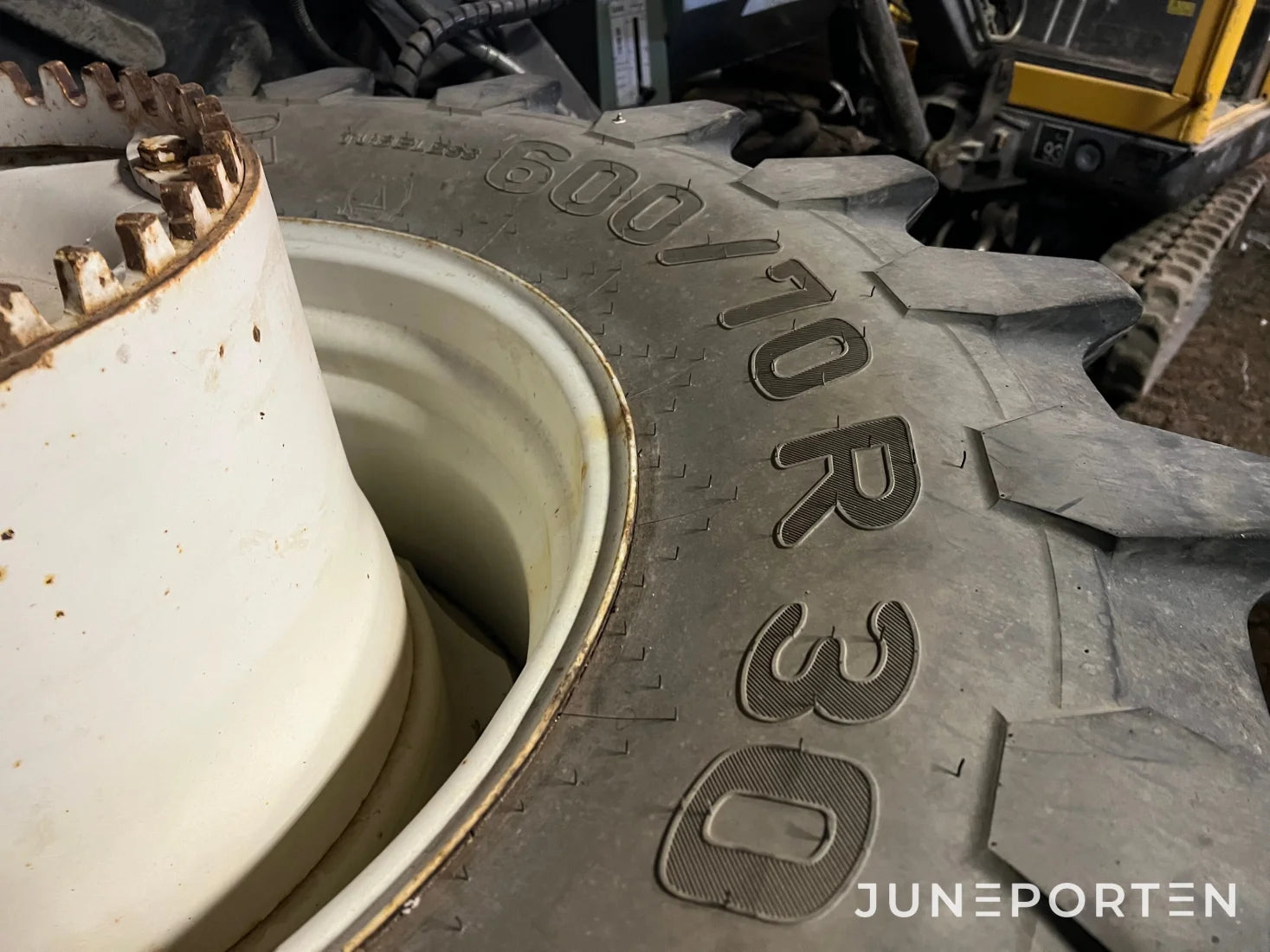 Dubbelmontage 600/70R30