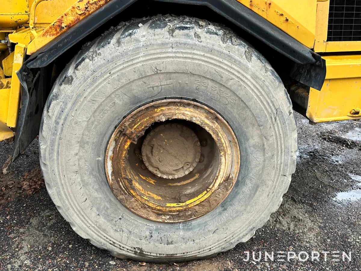Dumper Volvo A25C 6X6