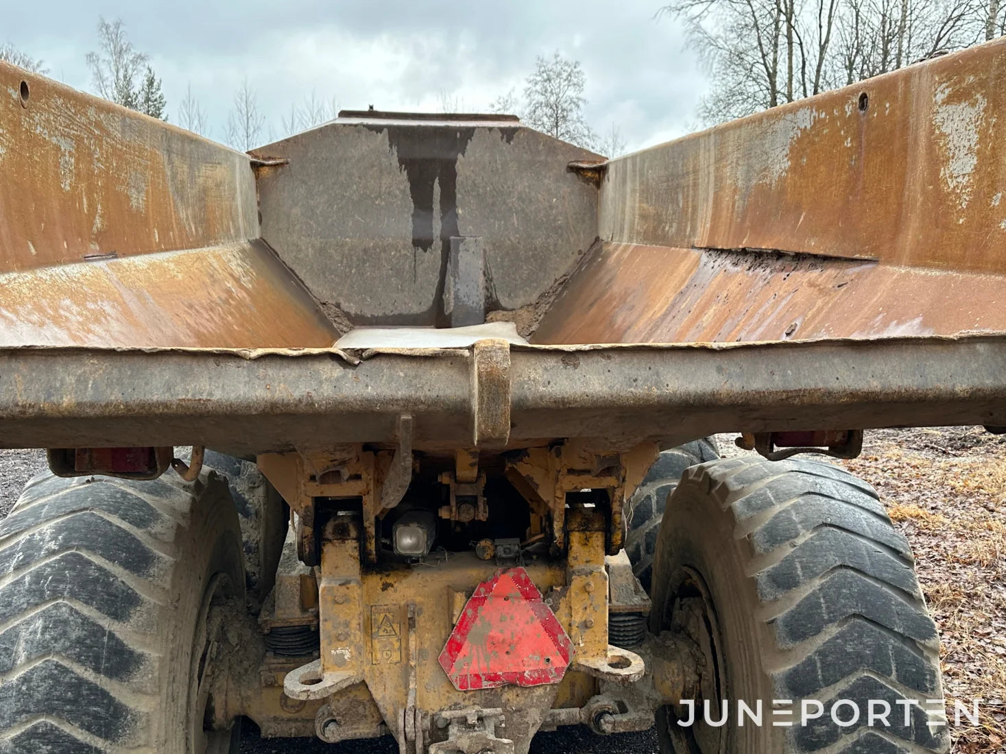 Dumper Volvo A25C 6X6