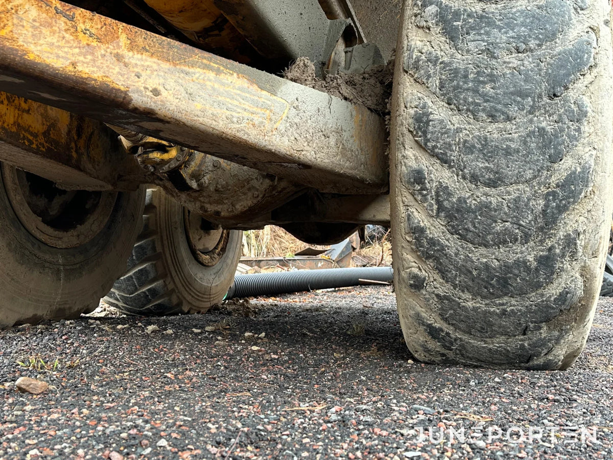 Dumper Volvo A25C 6X6