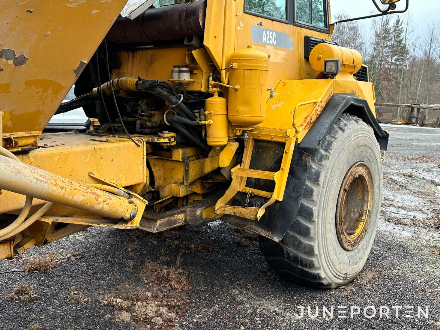 Dumper Volvo A25C 6X6