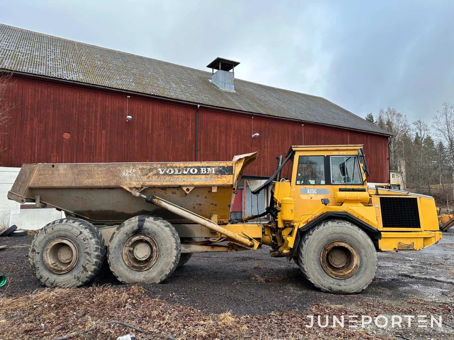 Dumper Volvo A25C 6X6