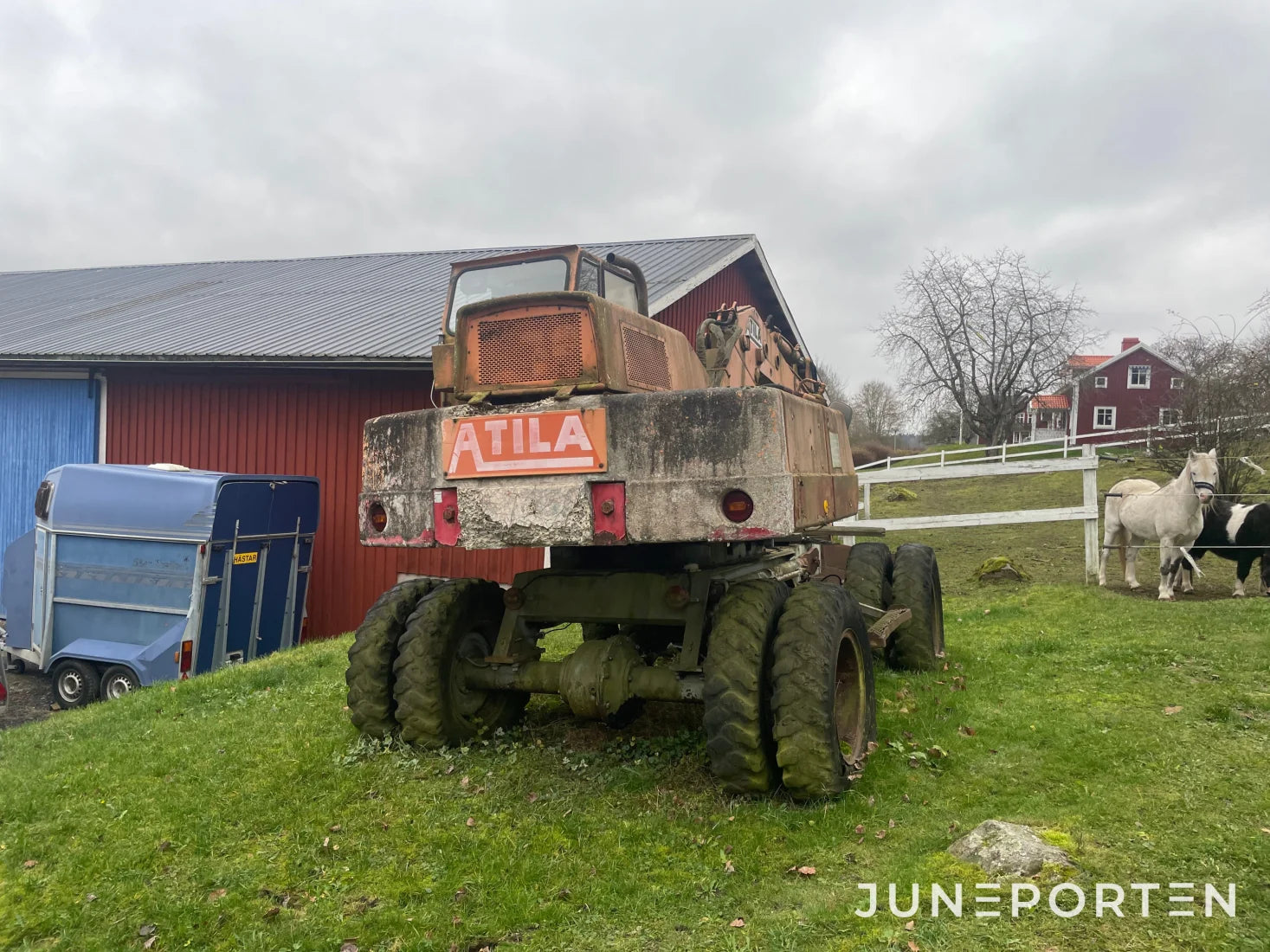 Grävmaskin Atila