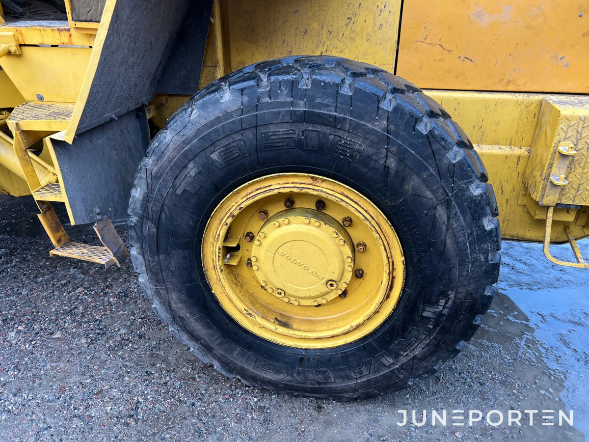 Hjullastare Volvo BM 4300
