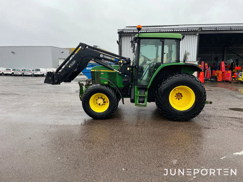 John Deere 6010 SE med lastare & fronlyft