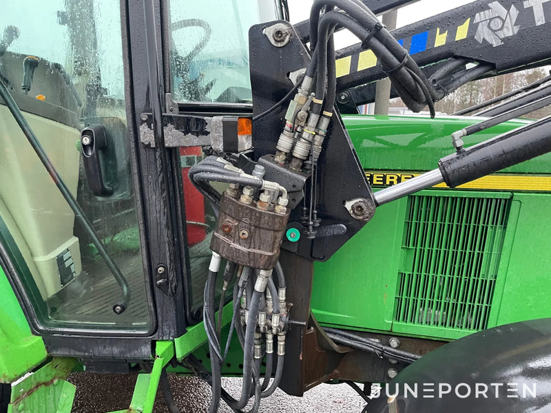 John Deere 6010 SE med lastare & fronlyft